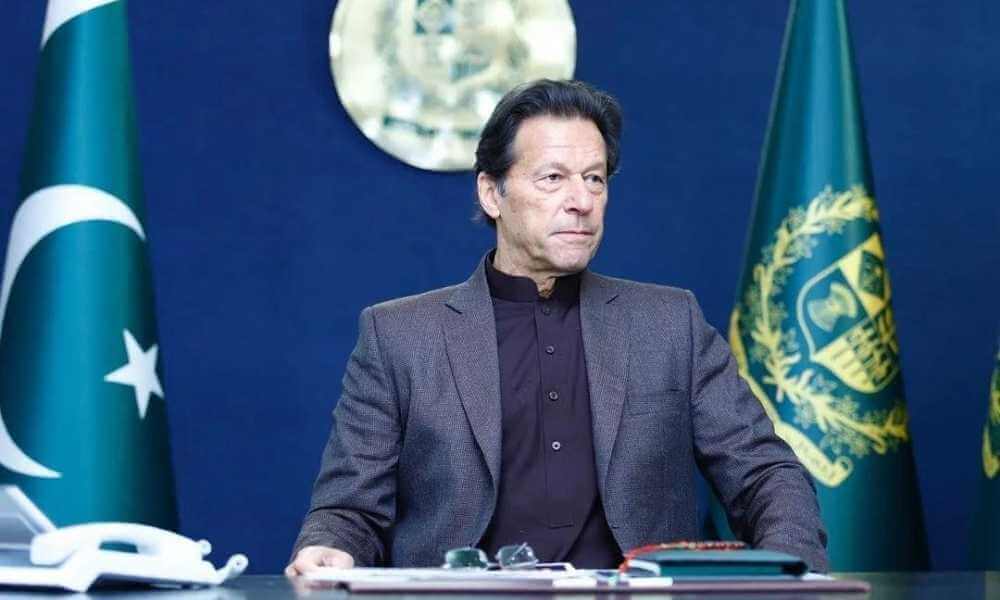 Pakistan election agency rules former Prime Minister Imran Khan's party got illegal funds - Forexsail